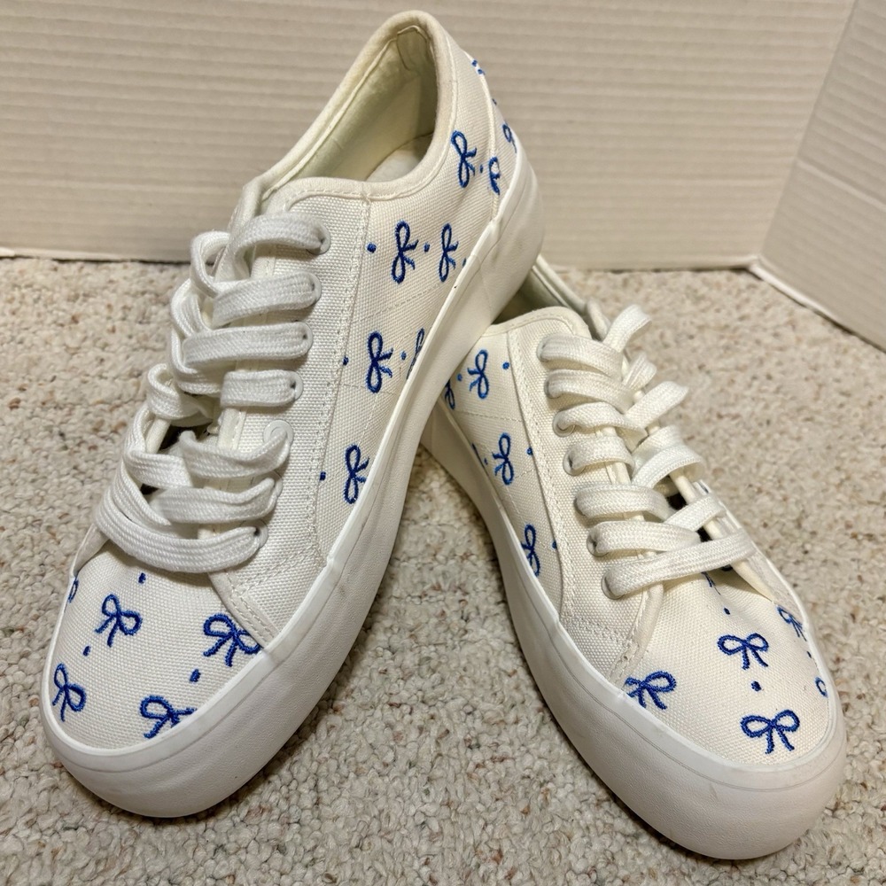 Sincerely Jules Viral Bow Sneakers Size 7.5 Blue Bows on White Coquette Preppy